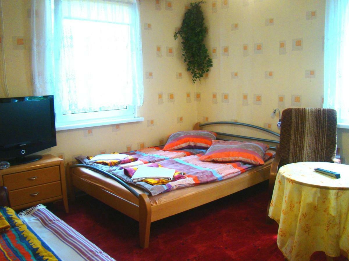 Hotel Osrodek Wypoczynkowy Oaza Kuznica Zbaska Esterno foto