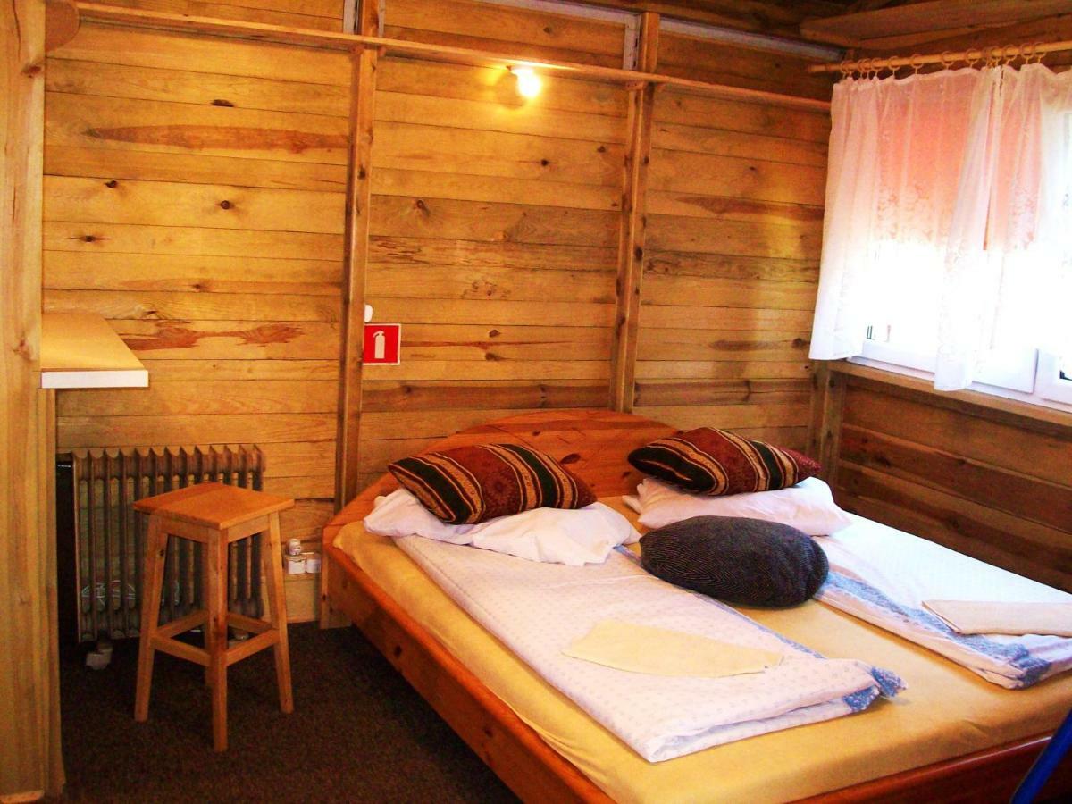 Hotel Osrodek Wypoczynkowy Oaza Kuznica Zbaska Esterno foto