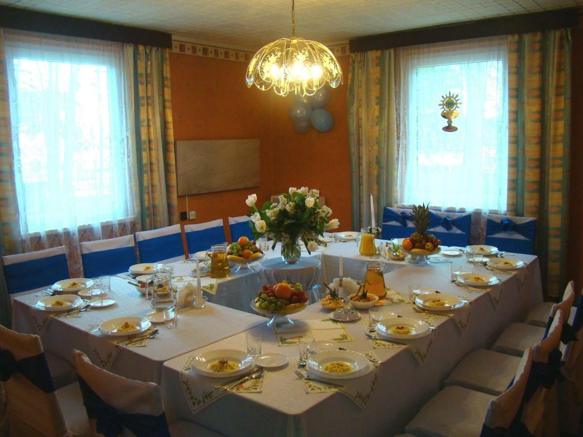Hotel Osrodek Wypoczynkowy Oaza Kuznica Zbaska Esterno foto